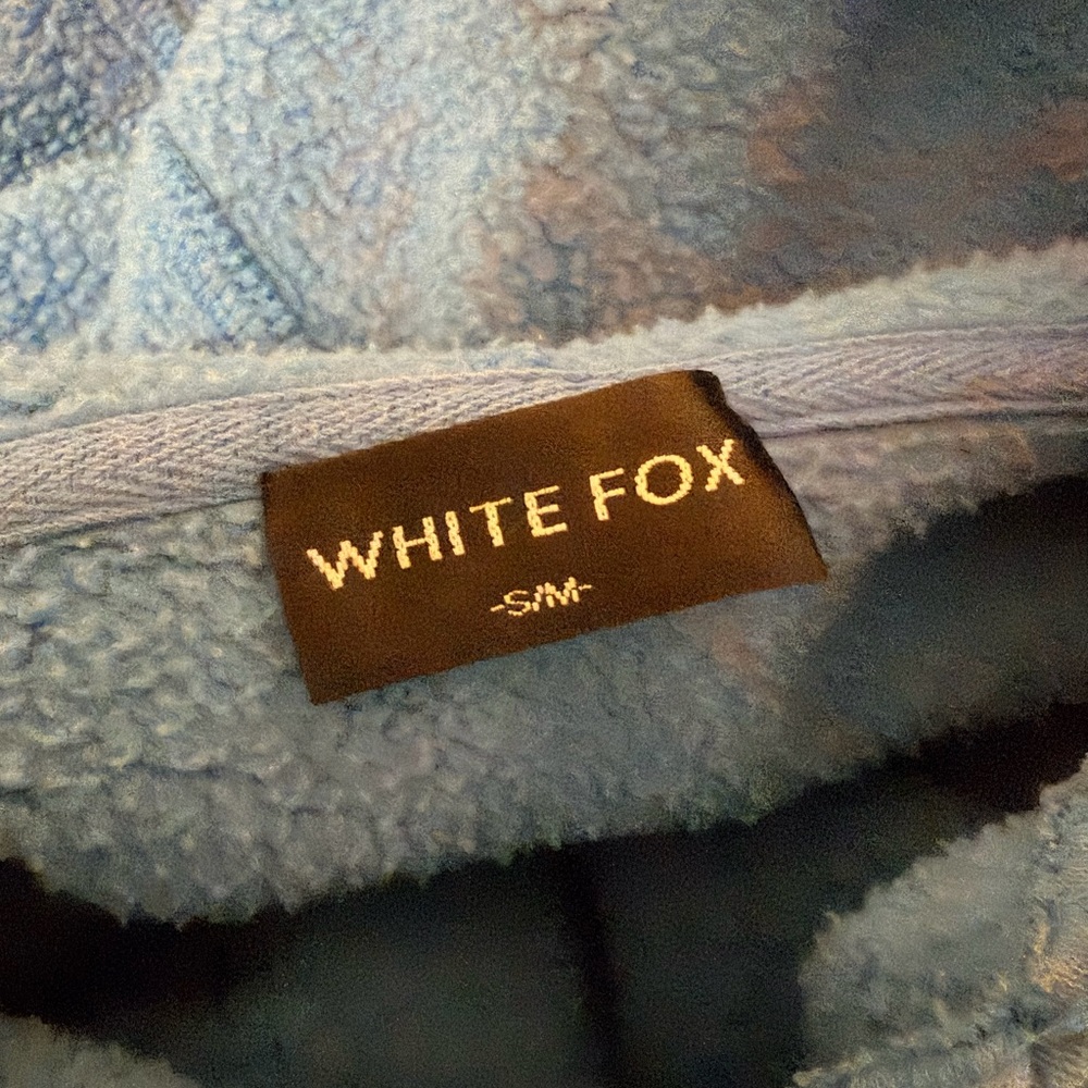 White Fox Hoodie - Picture 3 of 3